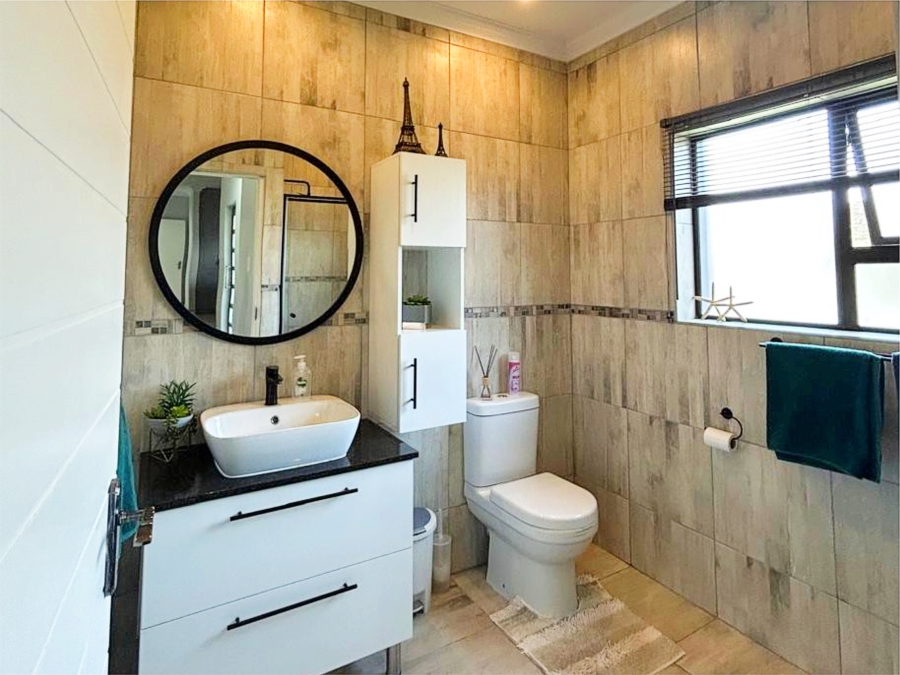 3 Bedroom Property for Sale in Groenvallei Western Cape